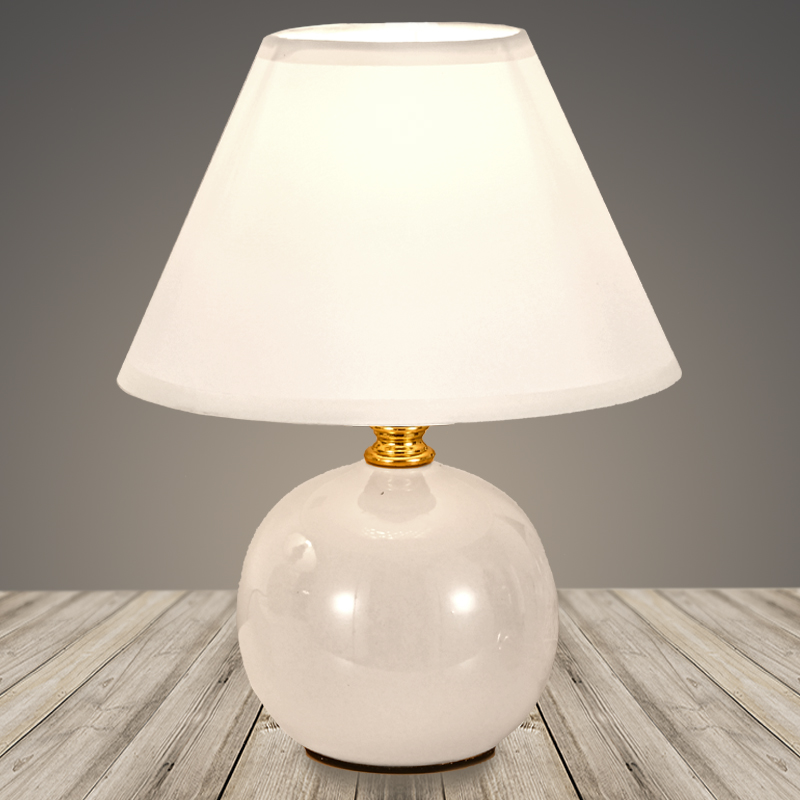 Настольная лампа 18309 WT белый/белый абажур h240 1х60W E27, DIY22